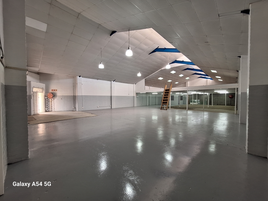 To Let Commercial Property for Rent in Athlone Industrial Western Cape